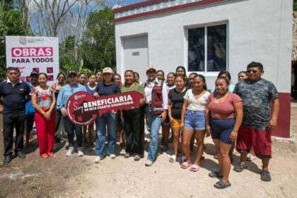 Mary Hernández entrega 40 cuartos dormitorios a familias de escasos recursos en X-Hazil Sur y Chancah Derrepente