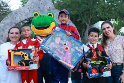 Atenea promueve convivencia familiar con la Segunda Carrera de Súper Héroes