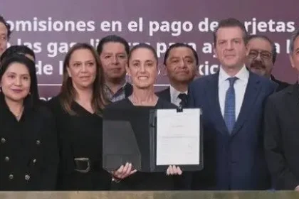 Reduce comisión en pago de gasolina y diésel con tarjetas y vales