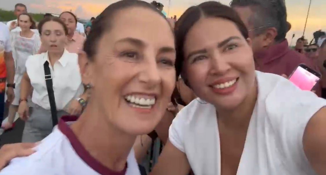 Anahí González, acompaña a la presidenta Claudia Sheinbaum en la inauguración del Puente Nichupté