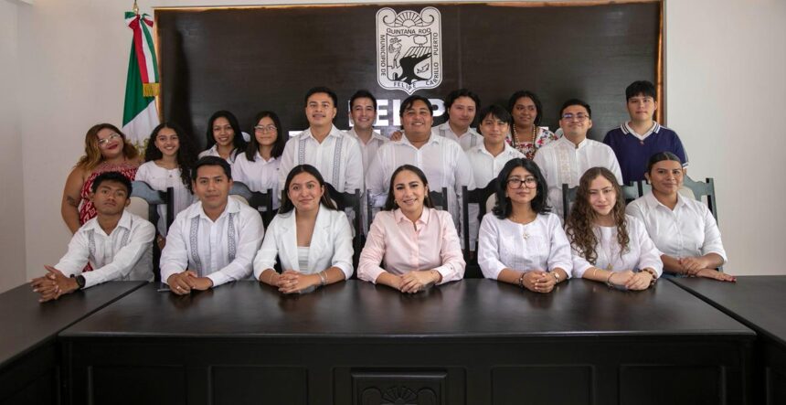 Realiza Congreso Juvenil "Voces del Presente" su Cuarta Sesión en FCP