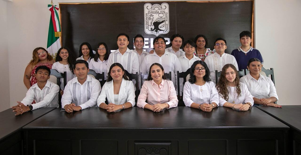 Realiza Congreso Juvenil "Voces del Presente" su Cuarta Sesión en FCP