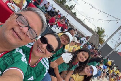 Pepe Aguilar acerca la fiesta mundialista a las familias de Isla Mujeres