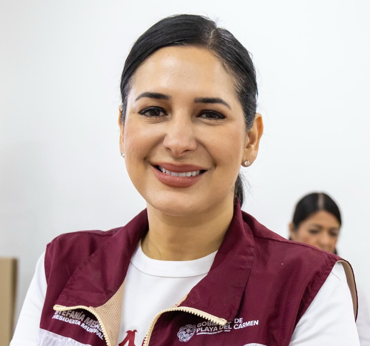 PETA Latino reconoce al gobierno de Estefanía Mercado por liderazgo en bienestar animal y clausura de Animalandia Maya