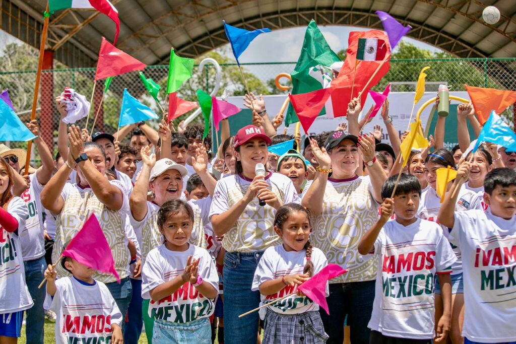 De manera simultánea: Mara Lezama y Mary Hernández entregan canchas del Mundial Social 2026 en Felipe Carrillo Puerto