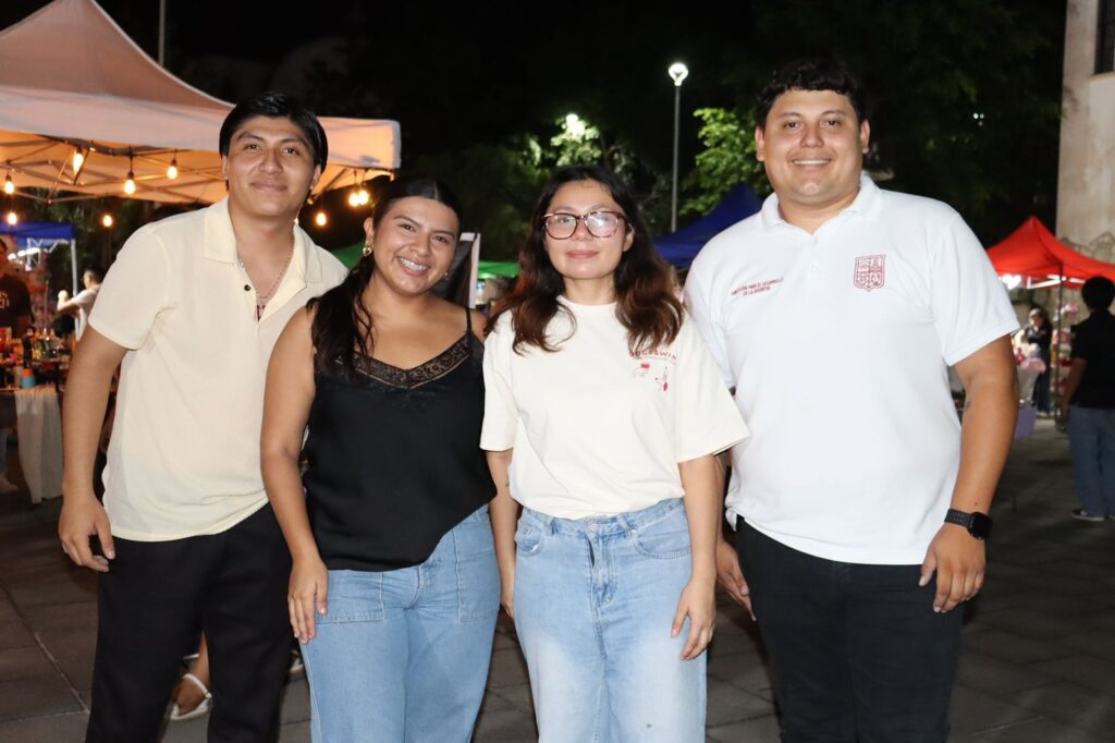 Impulsa Ayuntamiento de Felipe Carrillo Puerto a jóvenes emprendedores con “Mercado Joven”