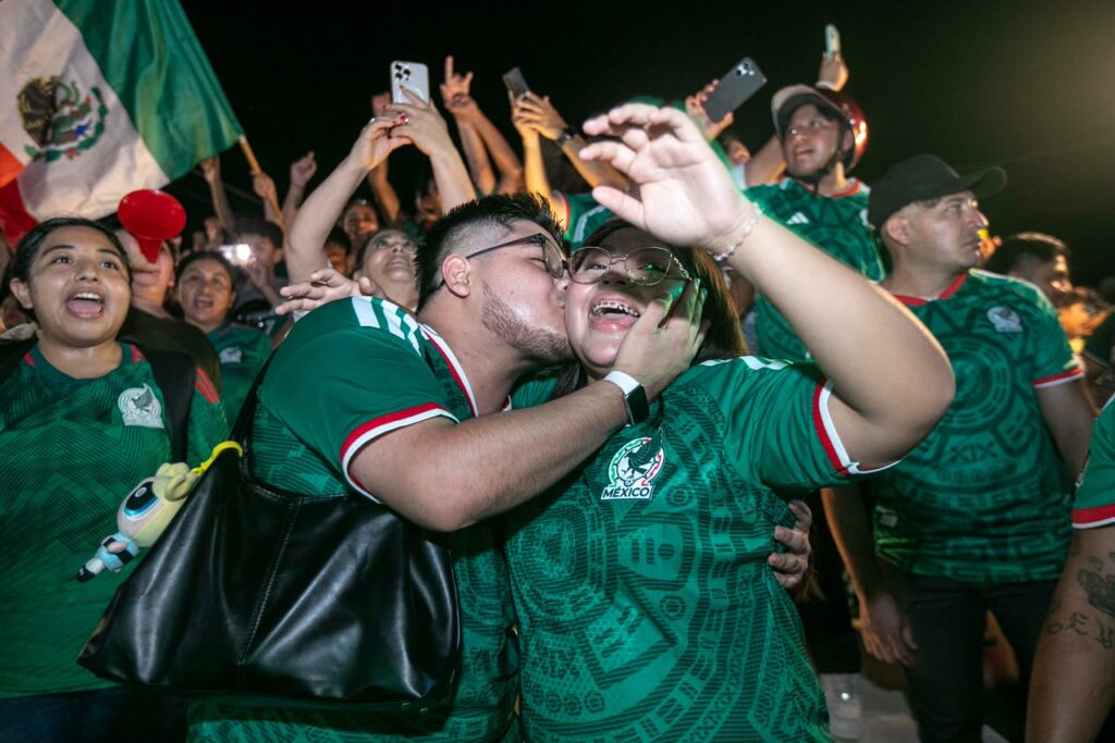 Celebran Carrilloportenses triunfo del Tricolor: “¡Que retumbe el grito por todo México!”