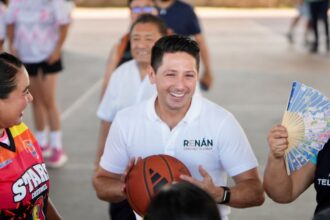 Renán Sánchez Tajonar reconoce la labor del magisterio en el arranque de los Juegos Deportivos, Culturales y Artísticos de los Trabajadores de la Educación