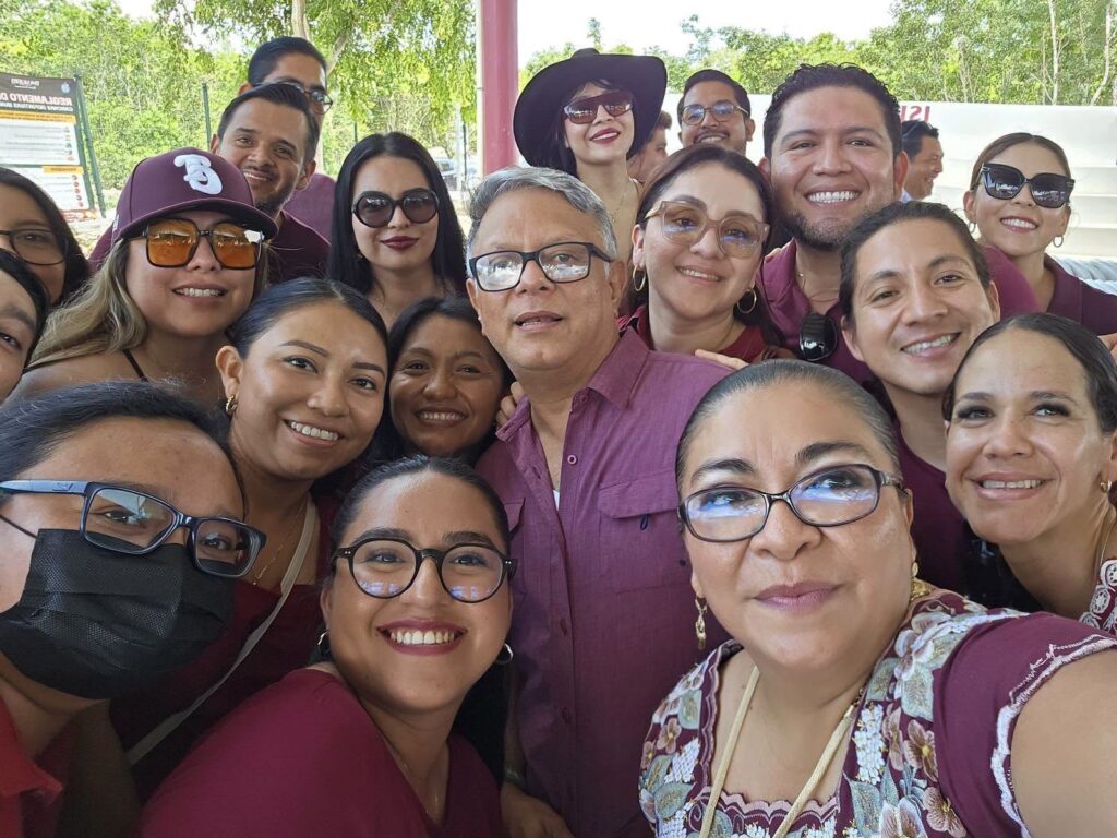 Pepe Aguilar impulsa comunidad, espacios públicos y oportunidades para las familias de Isla Mujeres