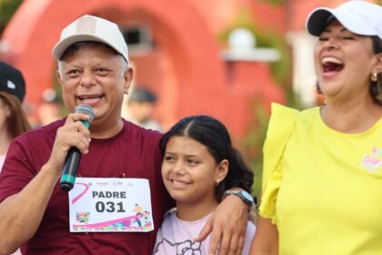 Pepe Aguilar impulsa comunidad, espacios públicos y oportunidades para las familias de Isla Mujeres