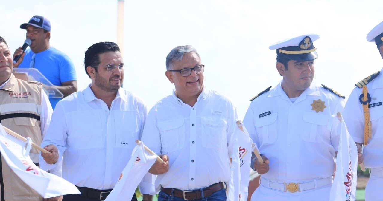 Pepe Aguilar destaca la coordinación institucional para una temporada vacacional segura en Isla Mujeres