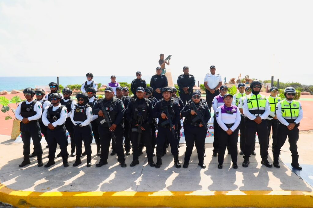 Pepe Aguilar destaca la coordinación institucional para una temporada vacacional segura en Isla Mujeres