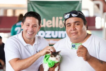Acerca Renán Sánchez Tajonar jornada gratuita de bienestar animal a las familias de Cozumel