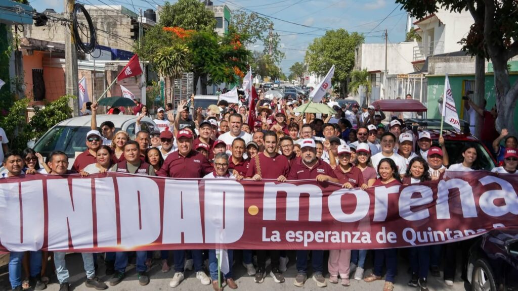 Más de mil militantes refrendan en Cancún la unidad de morena en defensa de la Transformación y la soberanía nacional: Jorge Sanén